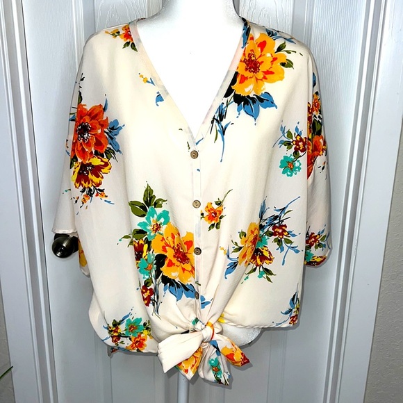Cream Floral Shift High Low Tie Front Top Sz.M - Picture 1 of 5